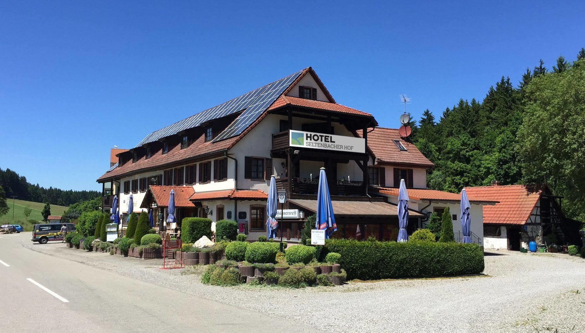 Hotel Seltenbacher Hof Tuttlingen Eksteriør billede